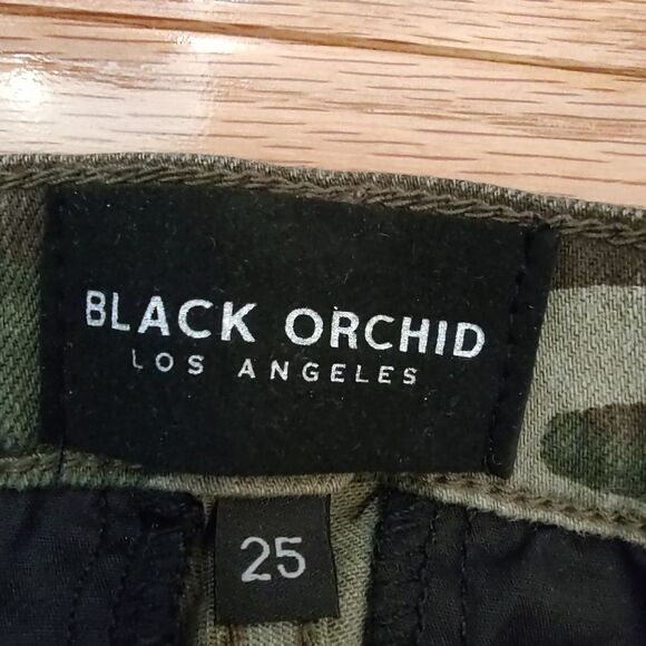 Black Orchid skinny cargo camo jeans stretchy 25 - Picture 5 of 13